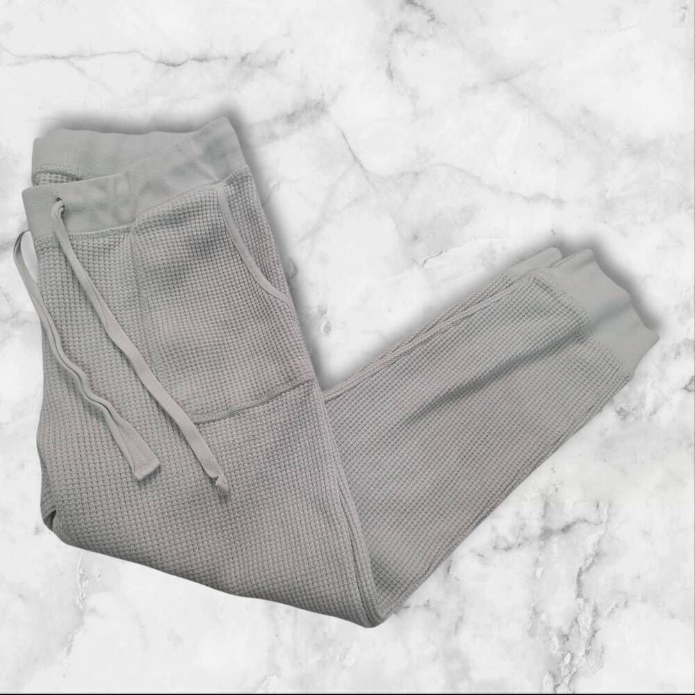 Telluride Clothing Company Size Small Cream Colored Thermal Joggers